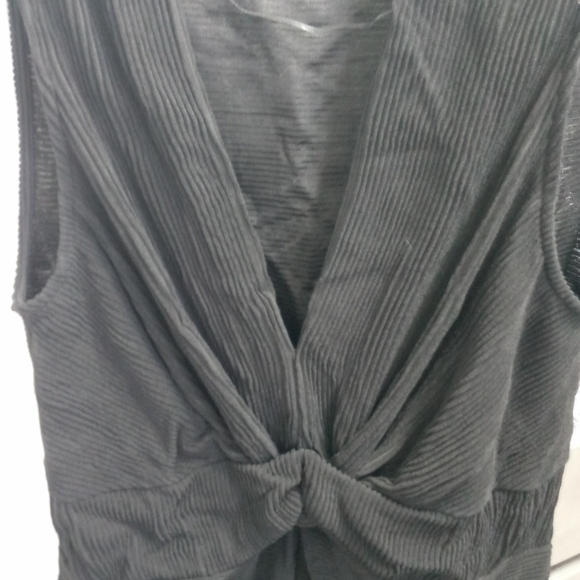 Zara Woman Sleeveless High low pleated Tank - Picture 4 of 11